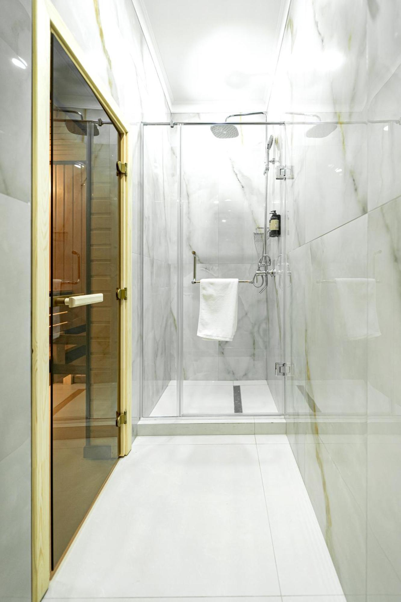 Mardan Hotel Шимкент Екстер'єр фото